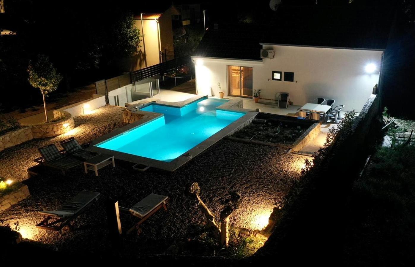 Vacation House Lavanda New! Heated Pool Zadvarje Zewnętrze zdjęcie