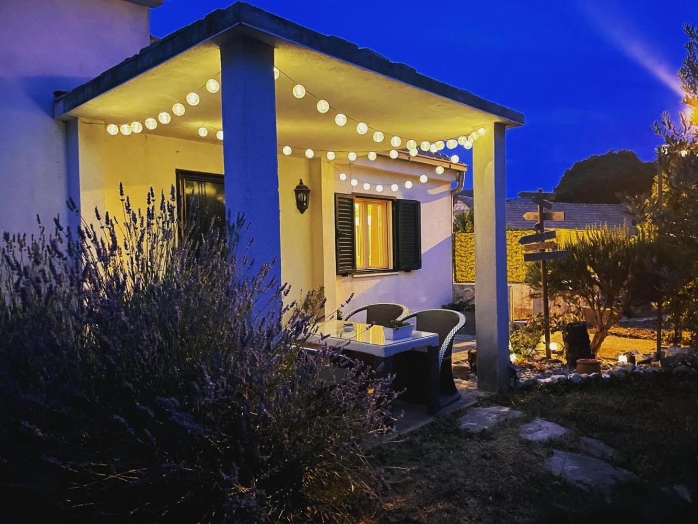 Vacation House Lavanda New! Heated Pool Zadvarje Zewnętrze zdjęcie