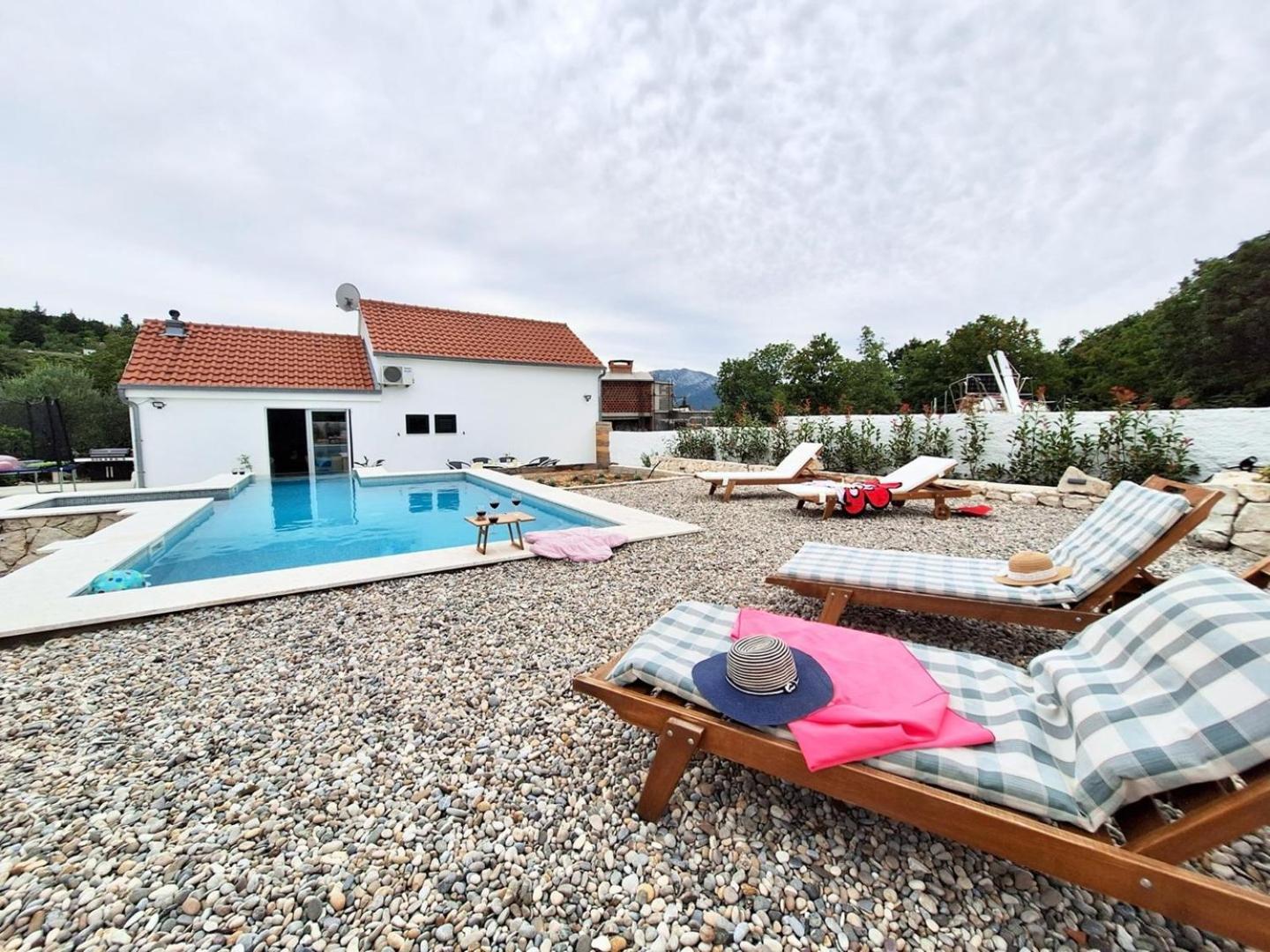 Vacation House Lavanda New! Heated Pool Zadvarje Zewnętrze zdjęcie