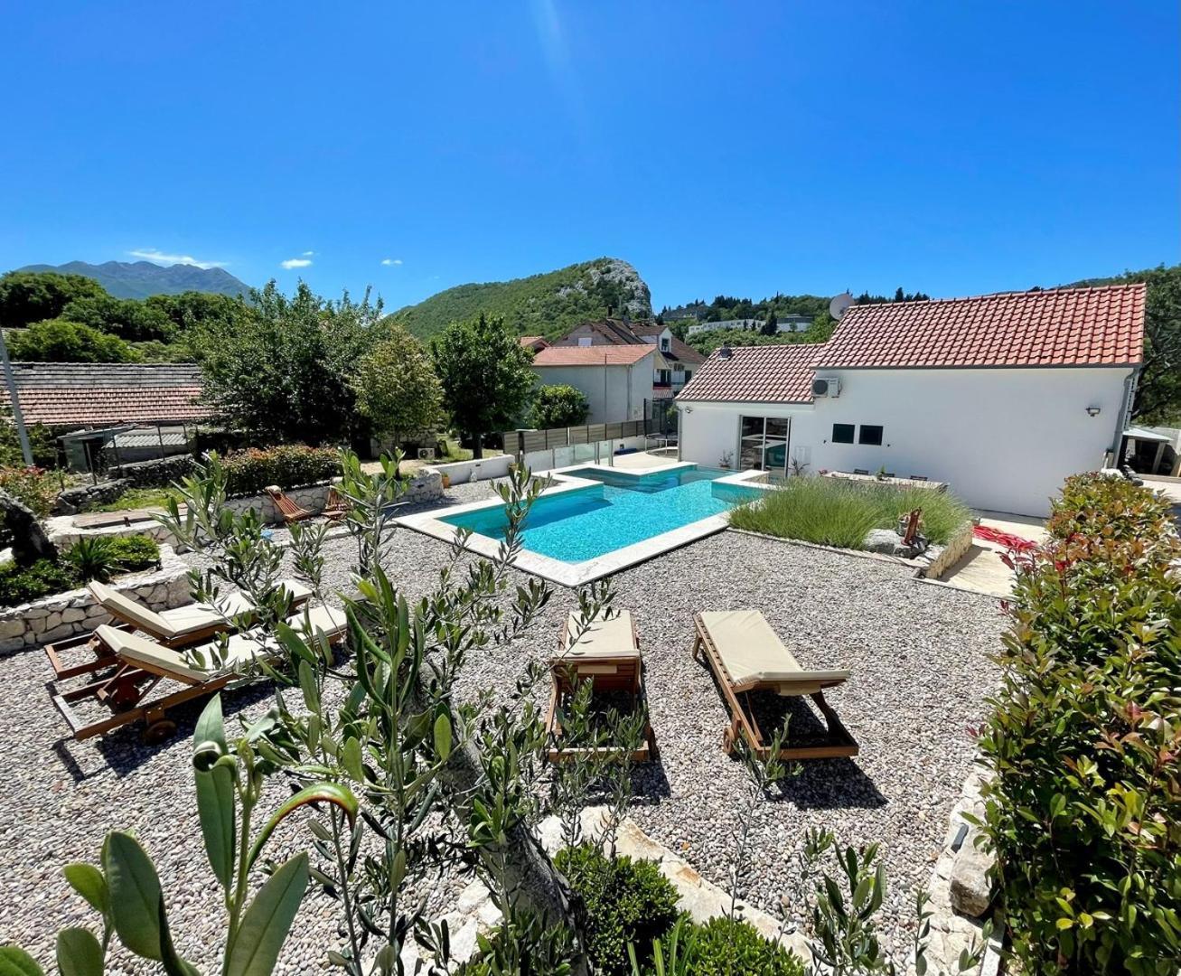 Vacation House Lavanda New! Heated Pool Zadvarje Zewnętrze zdjęcie